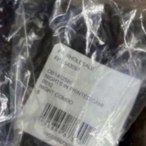 Free People Nights In Printed Cami - Picture 4 of 5